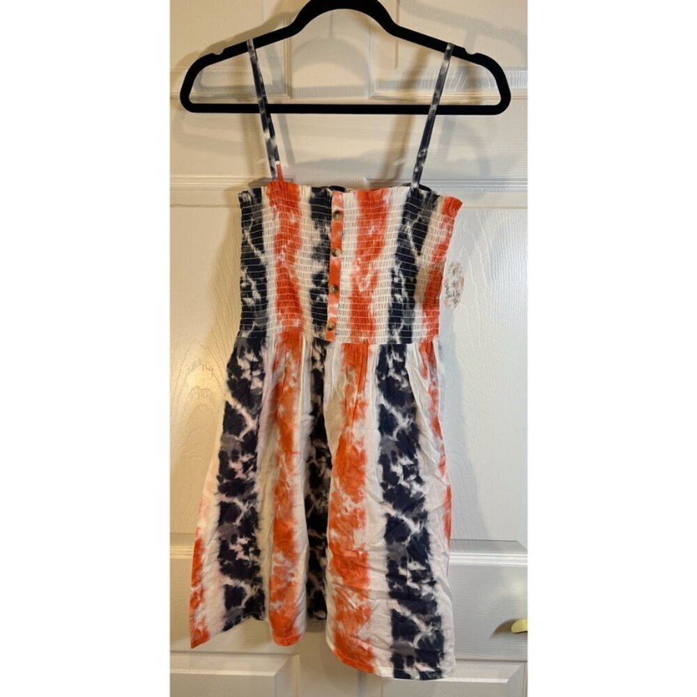 Dress - Picture 1 of 4